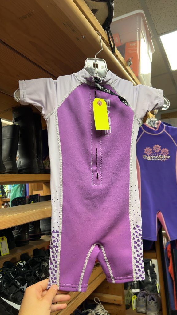 BARE Junior Size 4 Shorty Wetsuit - Purple