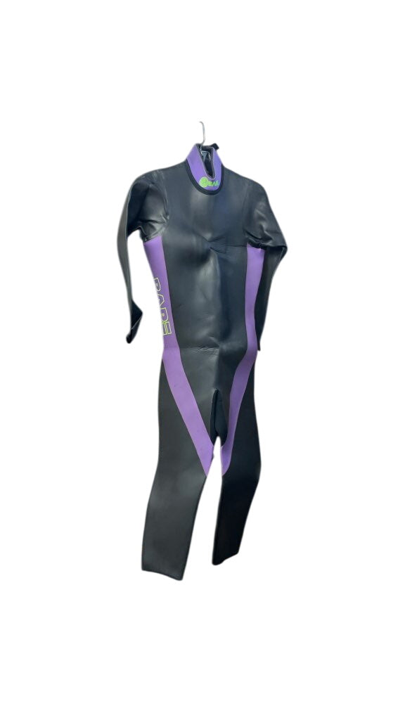 Bare Wetsuit Size Medium Black/Purple