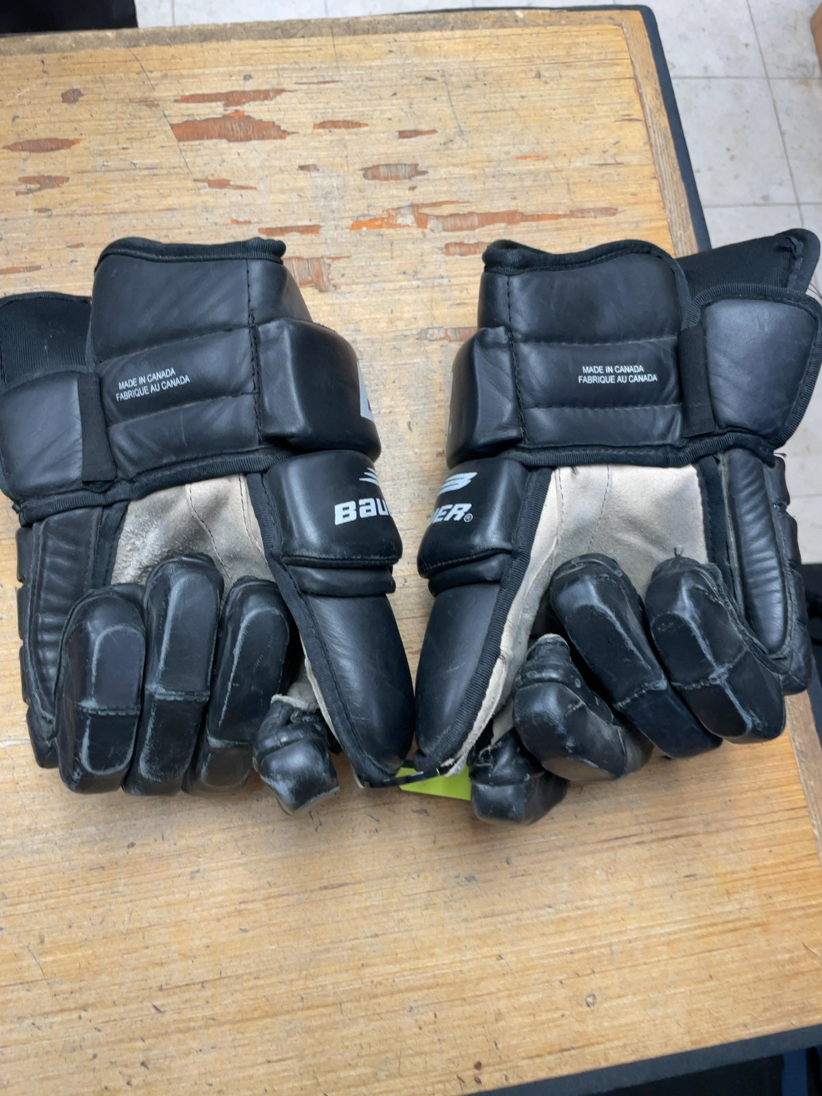 Bauer Armour Foam 14" Hockey Gloves