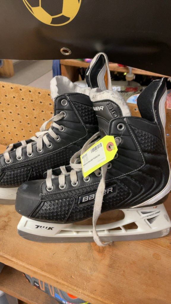 Bauer Flexlite 3.0 Hockey Skates