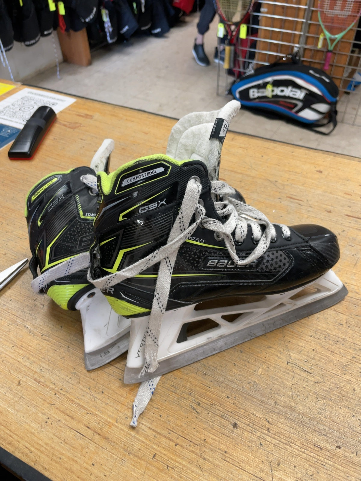 Bauer GSX Hockey Skates - Size 5.5
