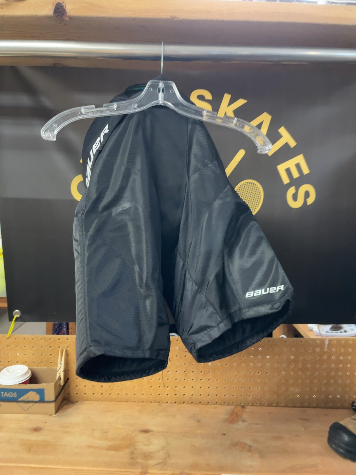 Bauer Hockey Pants JR Medium Black *NEW*
