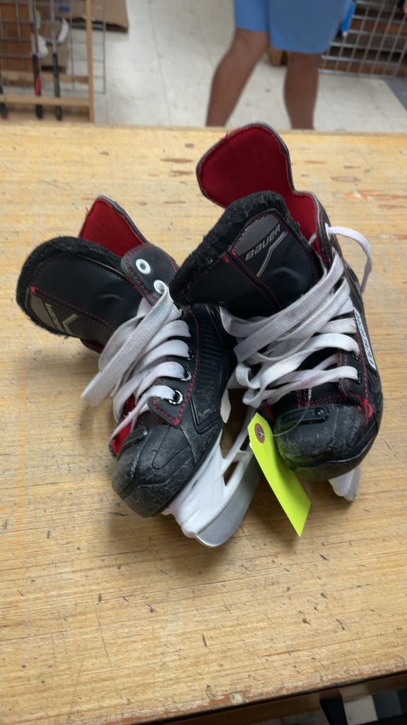 Bauer Hockey Skates Size 10C