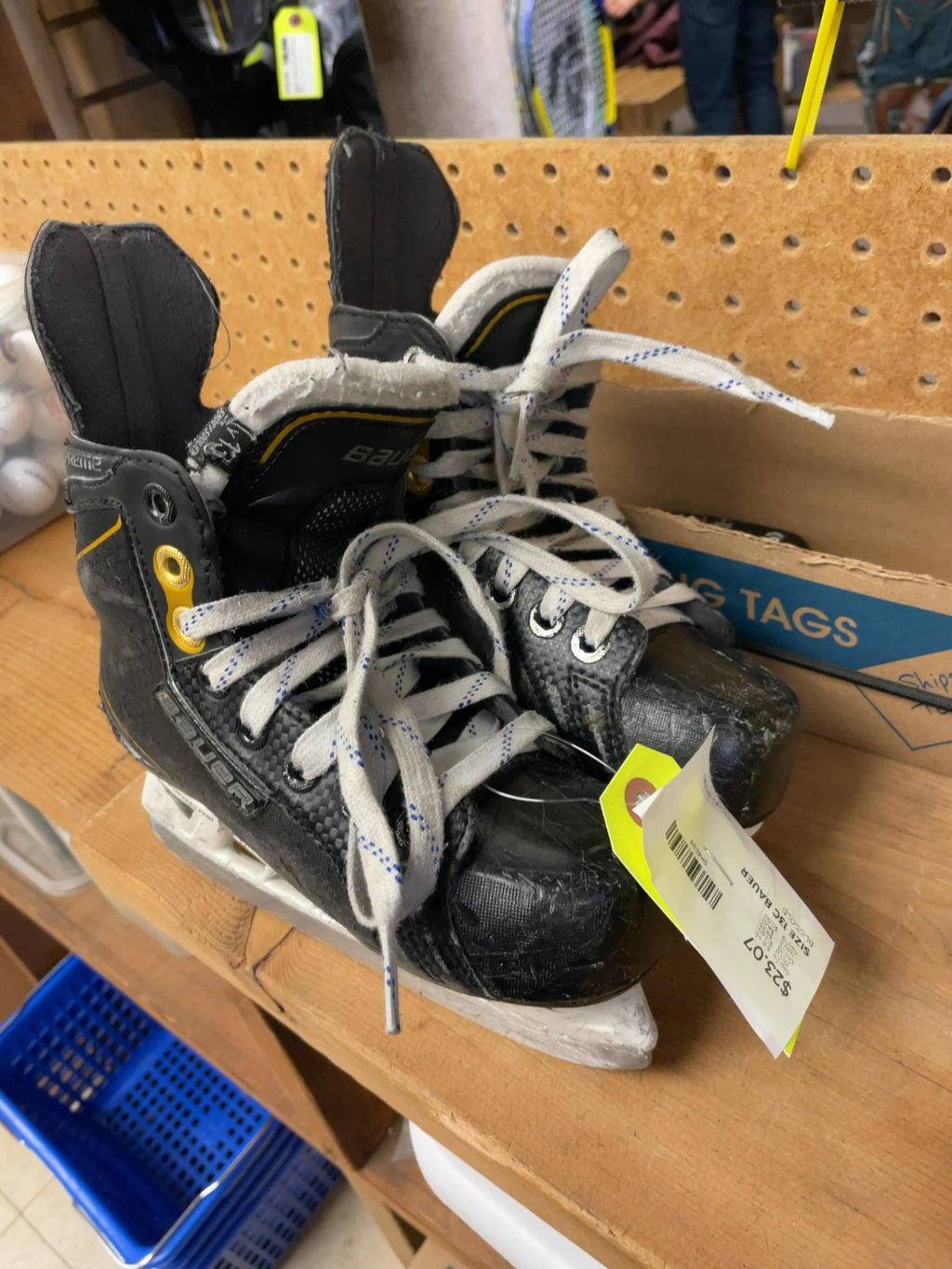 Bauer Hockey Skates Size 13C Black/Gold