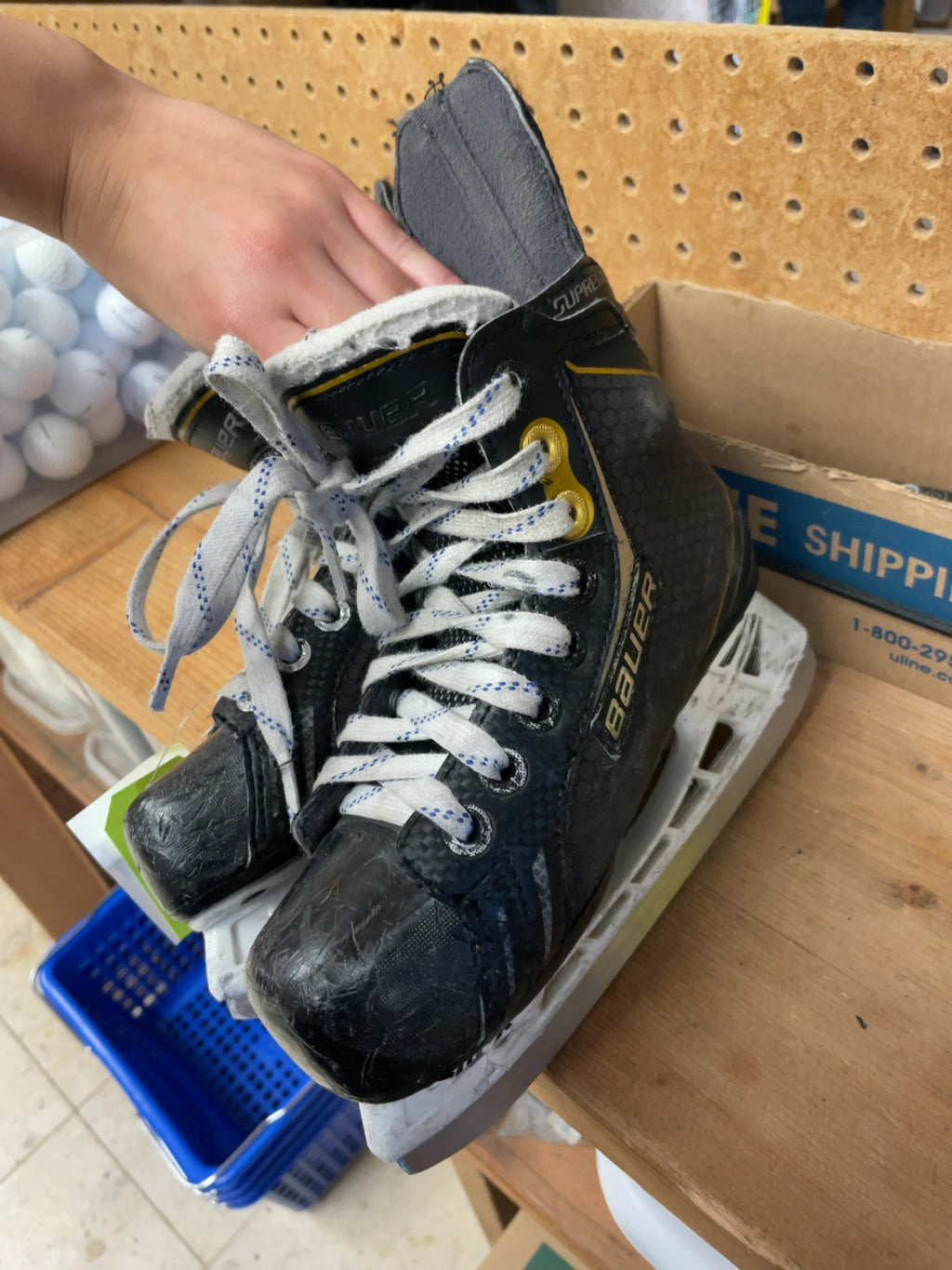 Bauer Hockey Skates Size 13C Black/Gold