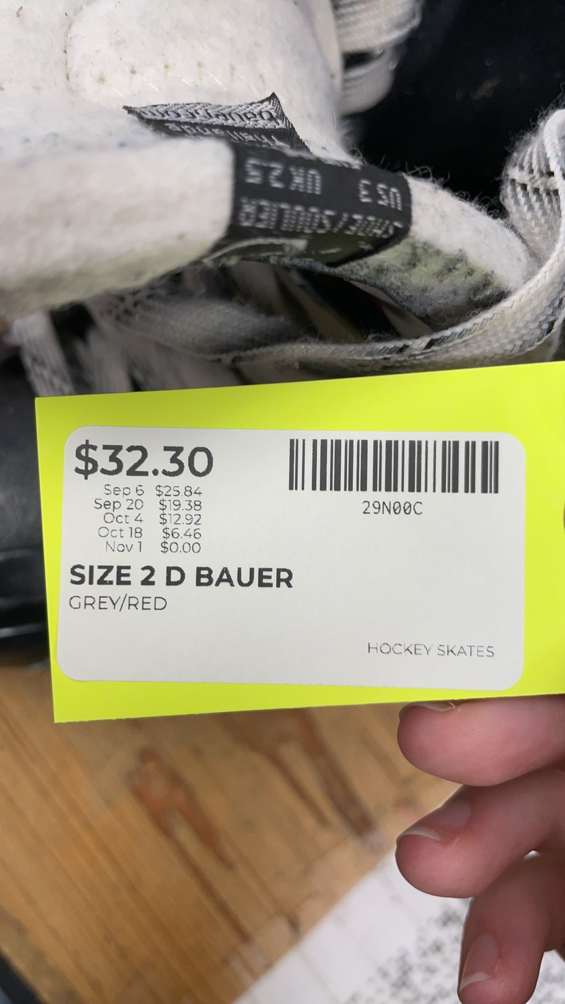 Bauer Hockey Skates Size 2 D