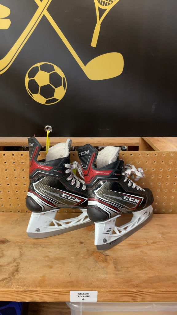 Bauer Hockey Skates Size 2.5