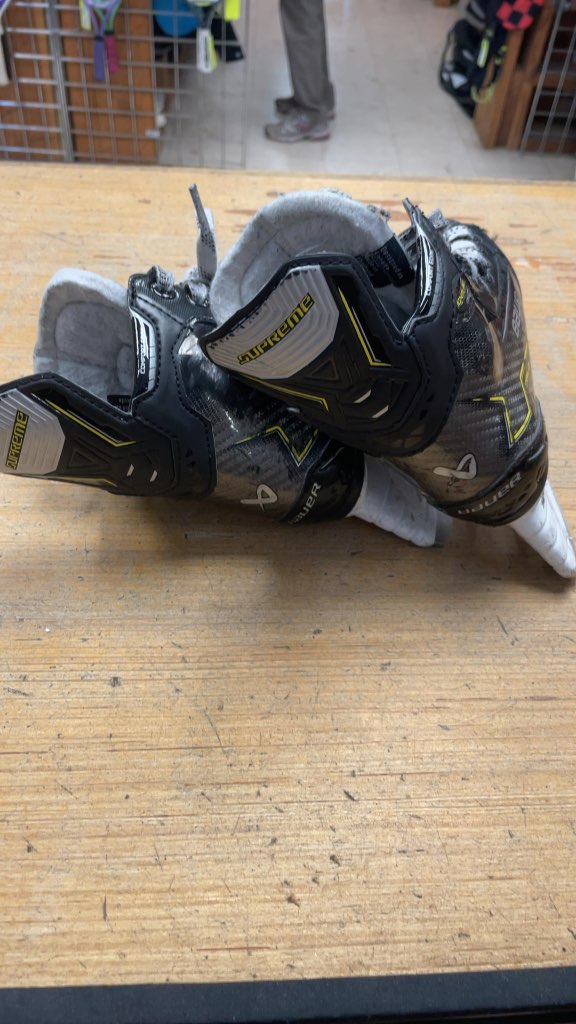 Bauer Ignite Pro Hockey Skates Size 13C