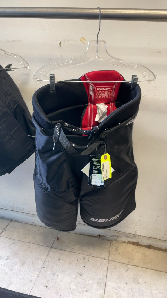 Bauer Junior XL Hockey Pants - Black