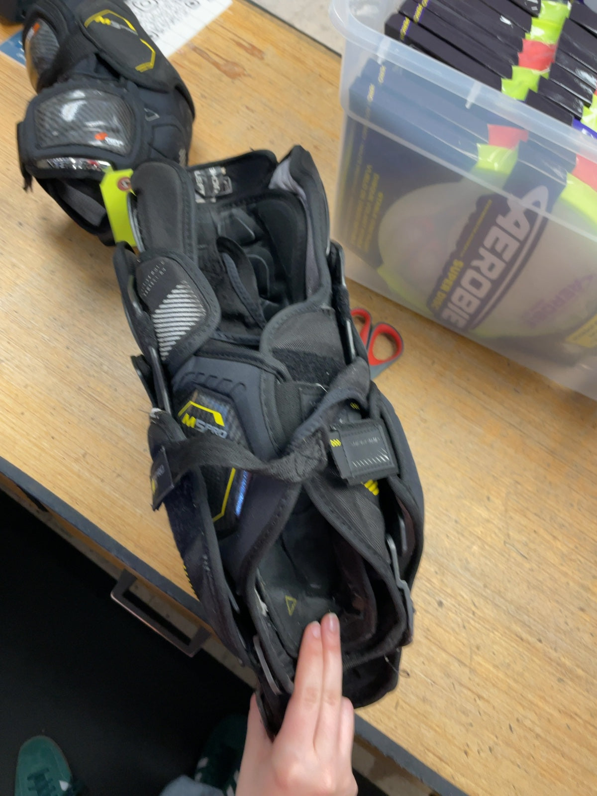 Bauer M5 Pro 13" Hockey Shin Pads