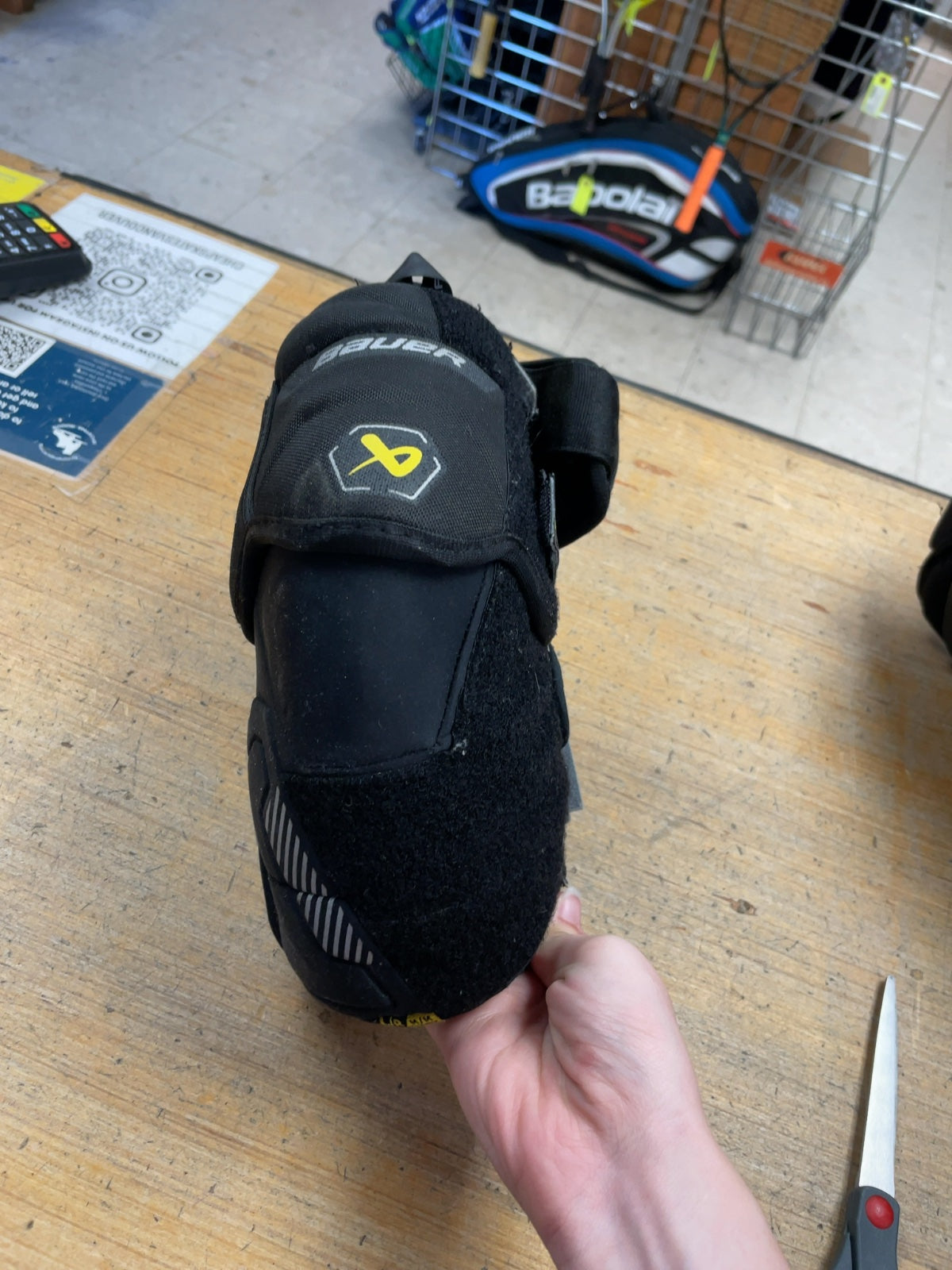 Bauer M5 Pro JR Medium Hockey Elbow Pads