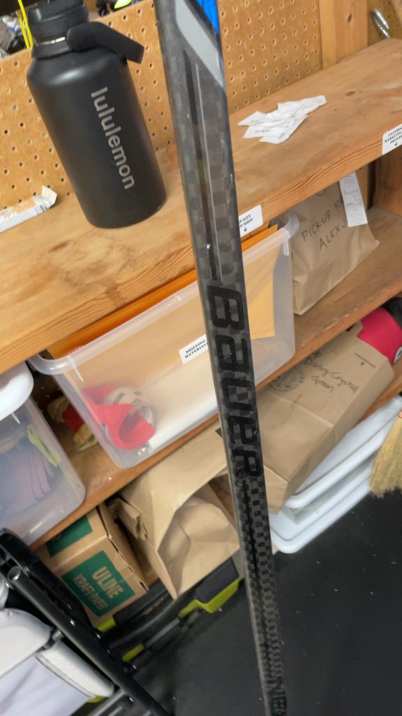 Bauer Nexus 8000 RH Hockey Stick - 77 Flex P92