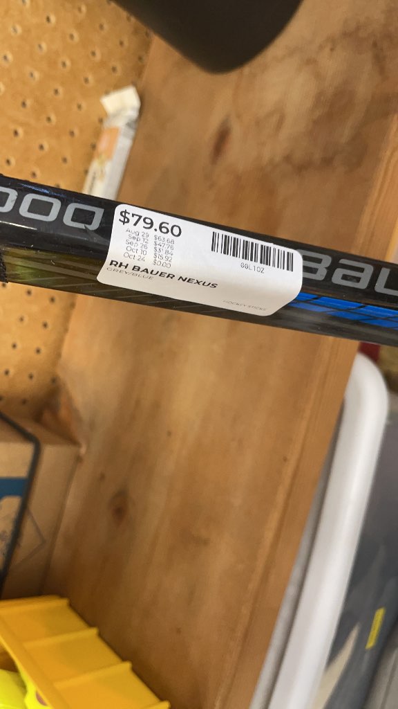 Bauer Nexus 8000 RH Hockey Stick - 77 Flex P92