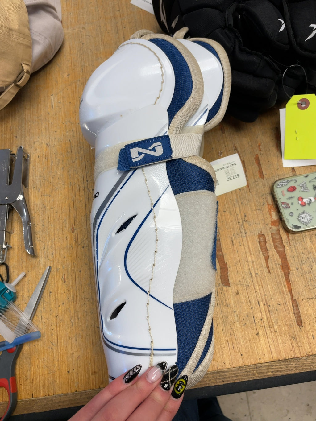 Bauer Nexus N7000 12" Hockey Shin Pads