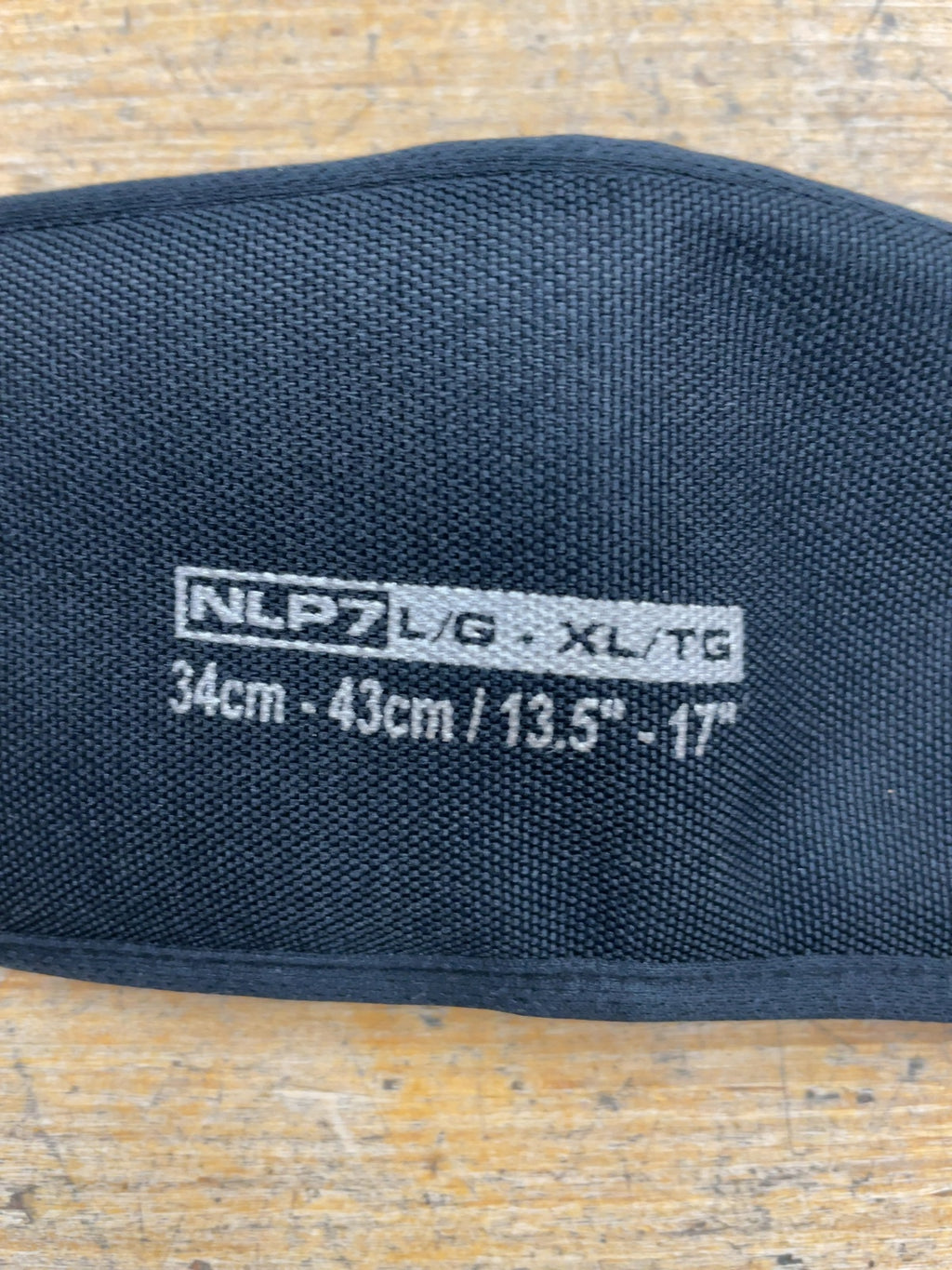 Bauer NLP7 Hockey Neck Guard - L/XL