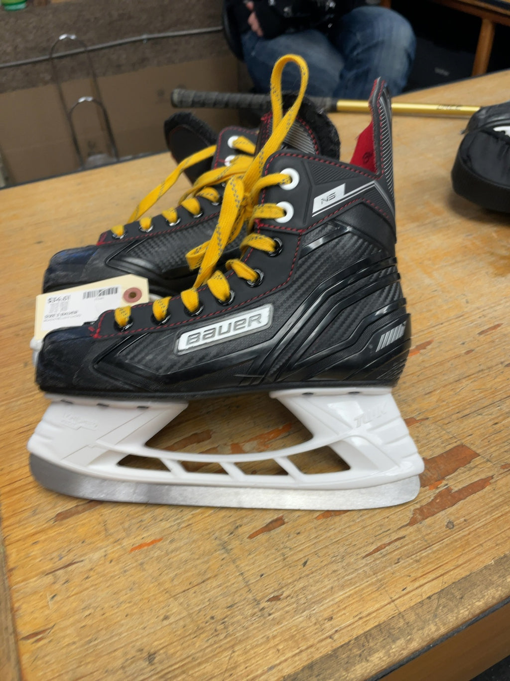 Bauer NS Size 3 Hockey Skates