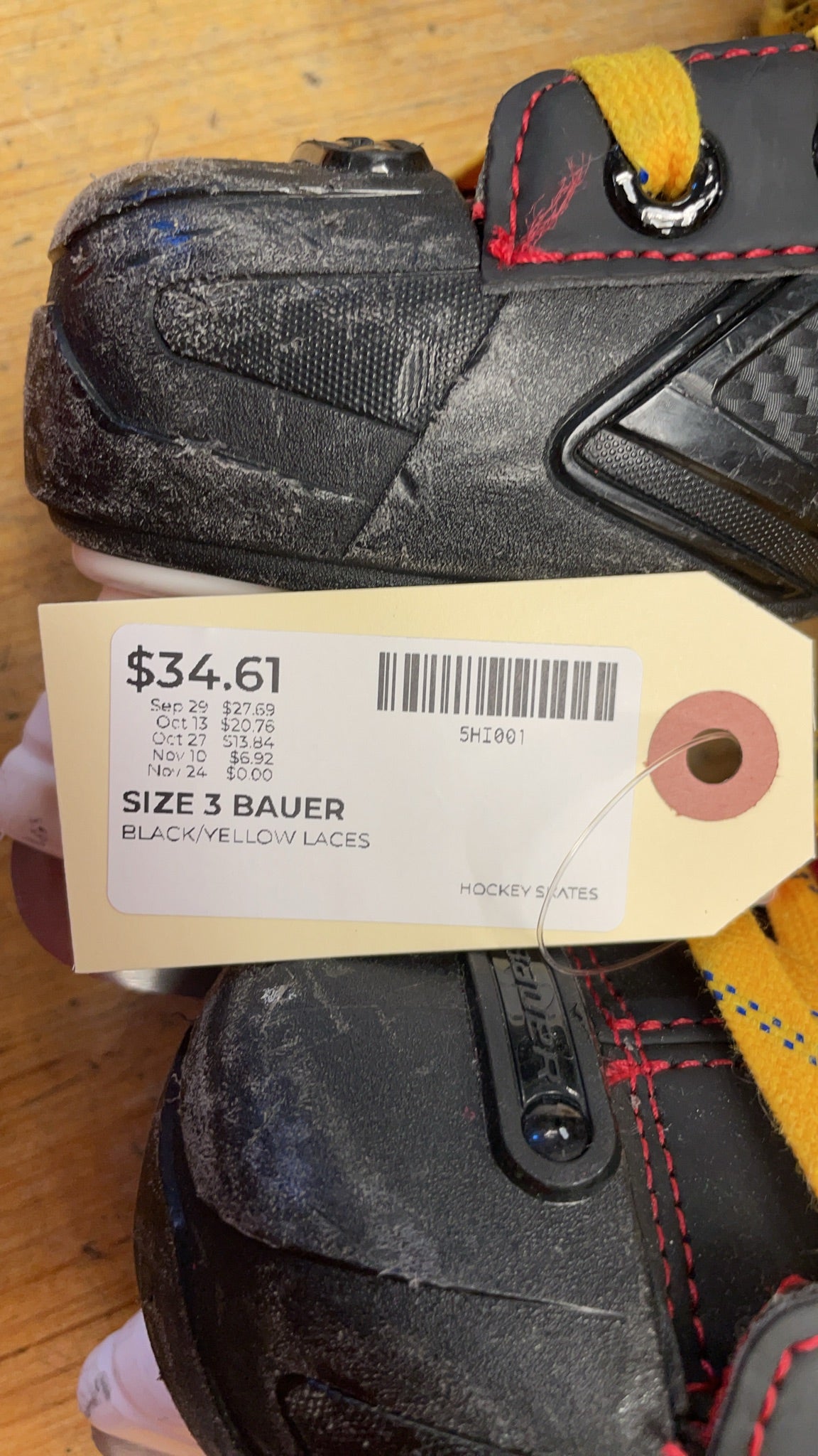 Bauer NS Size 3 Hockey Skates
