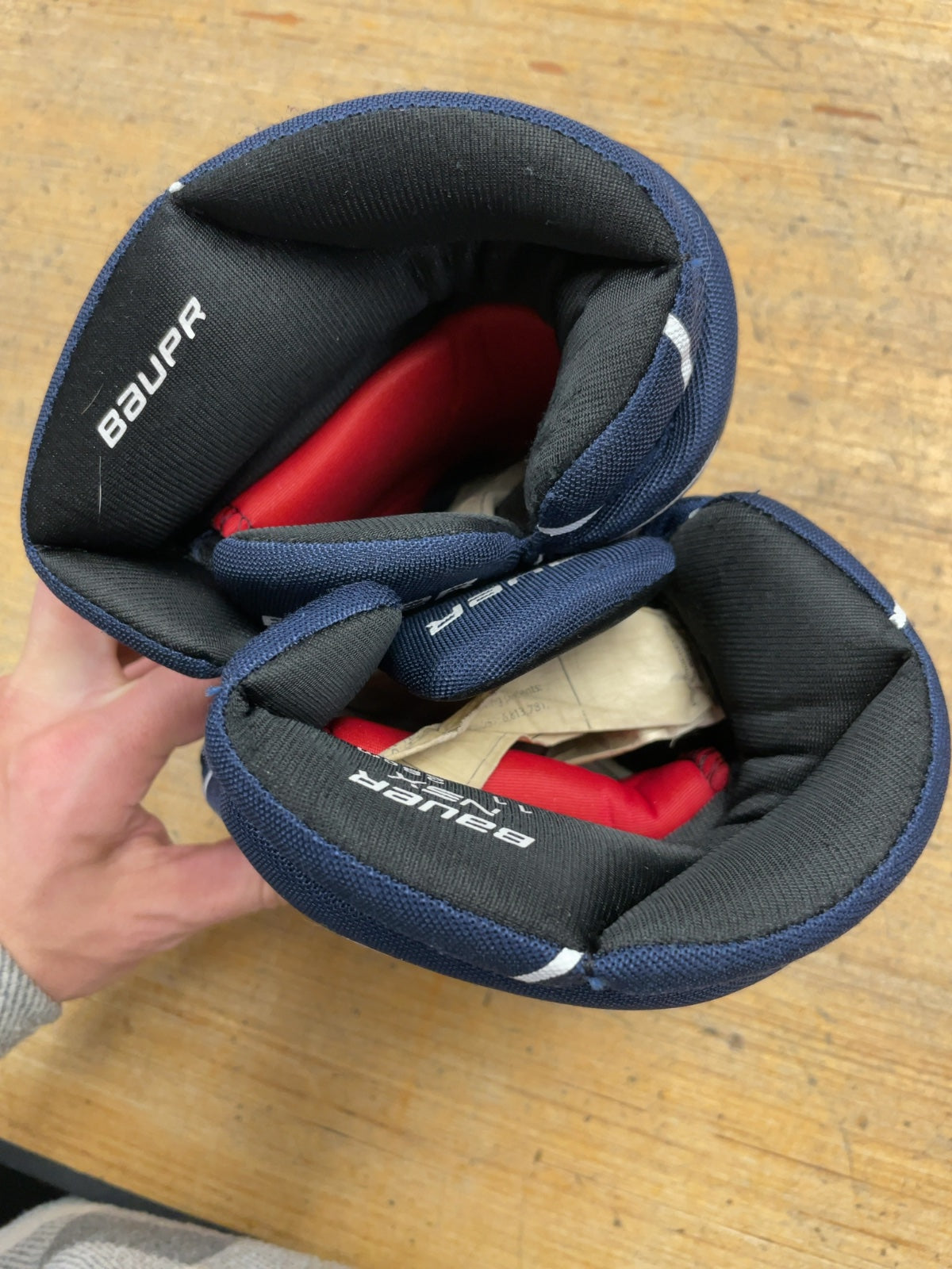 Bauer NSX 11" Hockey Gloves Navy