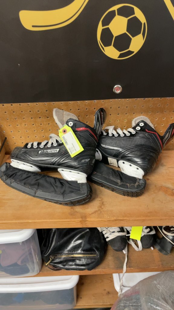 Bauer NSX Hockey Skates - Size 4