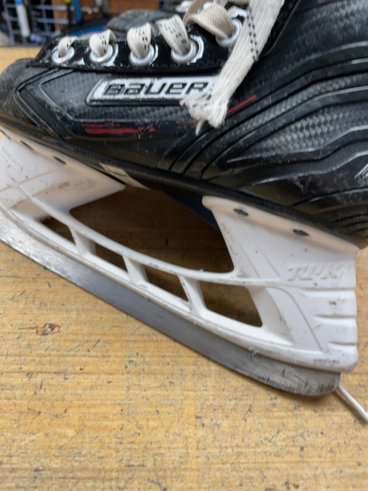 Bauer NSX Size 2 Hockey Skates