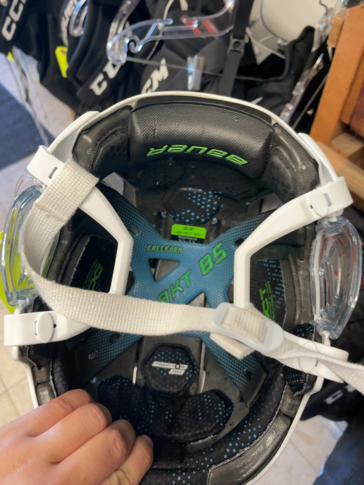 Bauer Re-Akt 85 Hockey Helmet - White