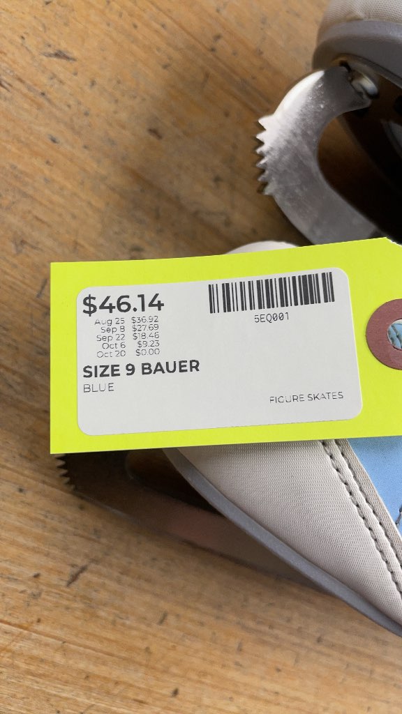 Bauer Size 9 Figure Skates - Blue