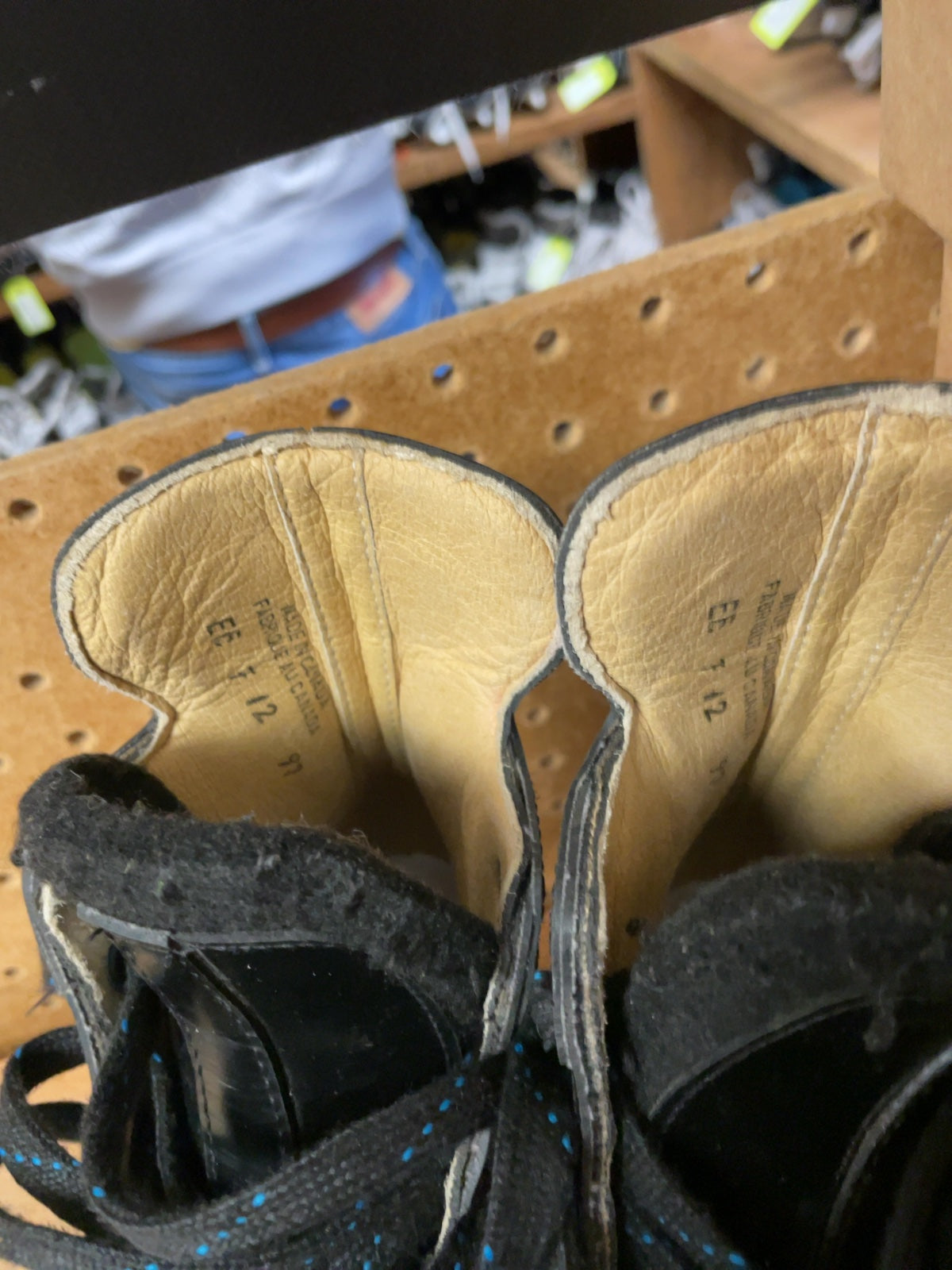 Bauer Supreme 1000 Size 12C Hockey Skates
