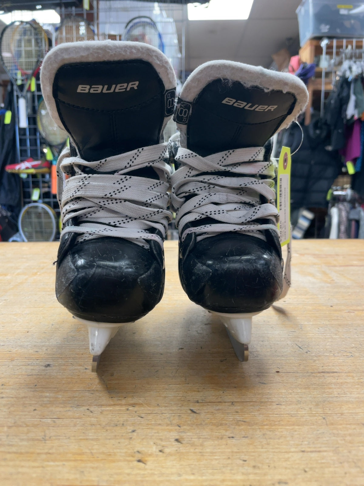 Bauer Supreme 140 Size 8C Hockey Skates