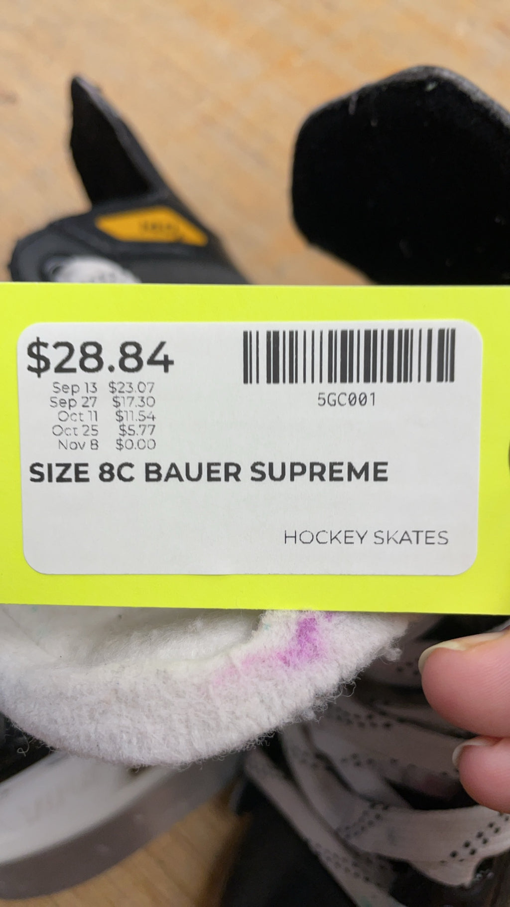 Bauer Supreme 140 Size 8C Hockey Skates