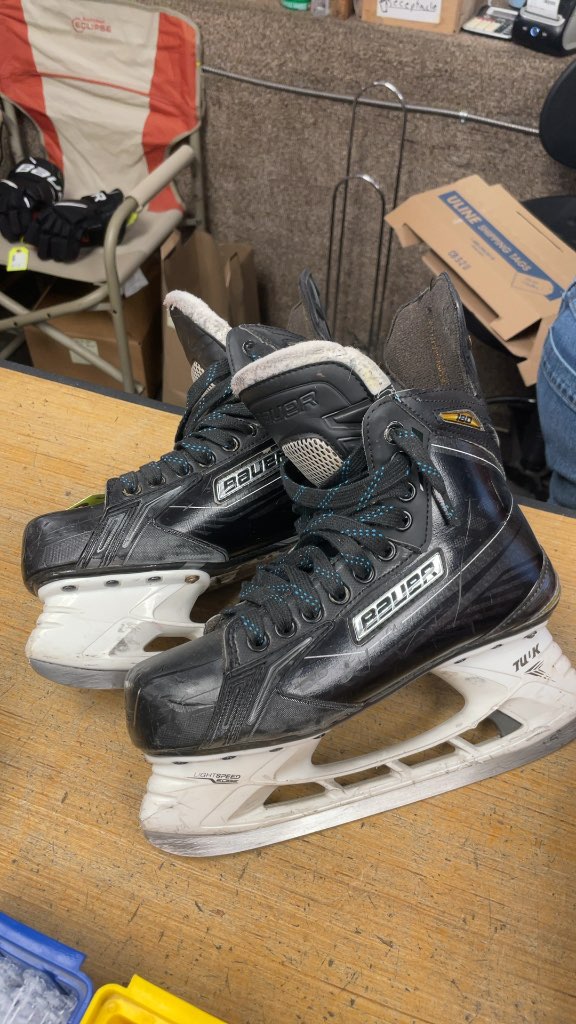 Bauer Supreme 180 Hockey Skates - Size 6
