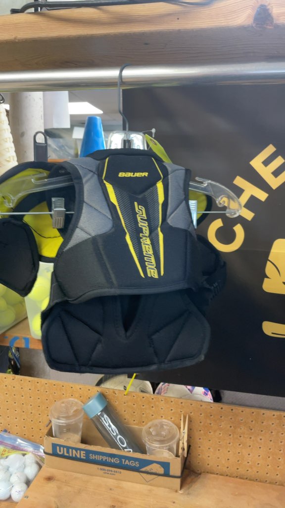 Bauer Supreme 1S Youth Hockey Shoulder Pads