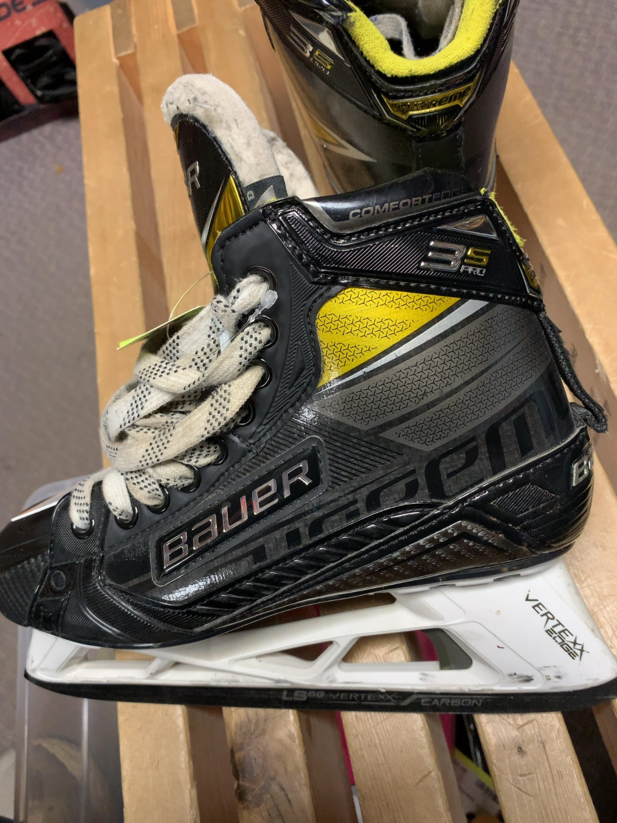 Bauer Supreme 3S Pro Goalie Skates - Size 7D