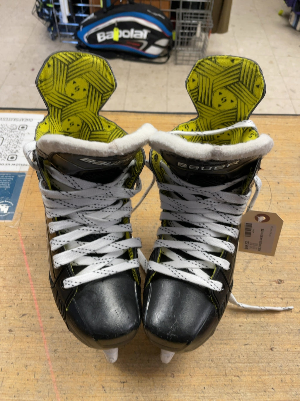 Bauer Supreme Elite Size 3 EE Hockey Skates
