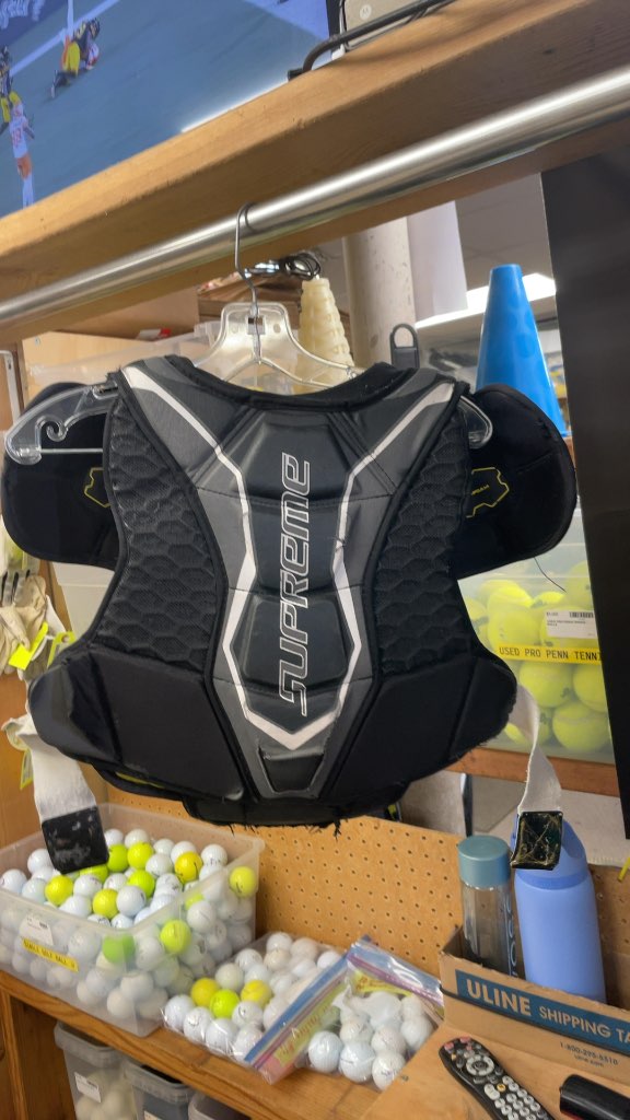 Bauer Supreme Hockey Shoulder Pads - Adult Small