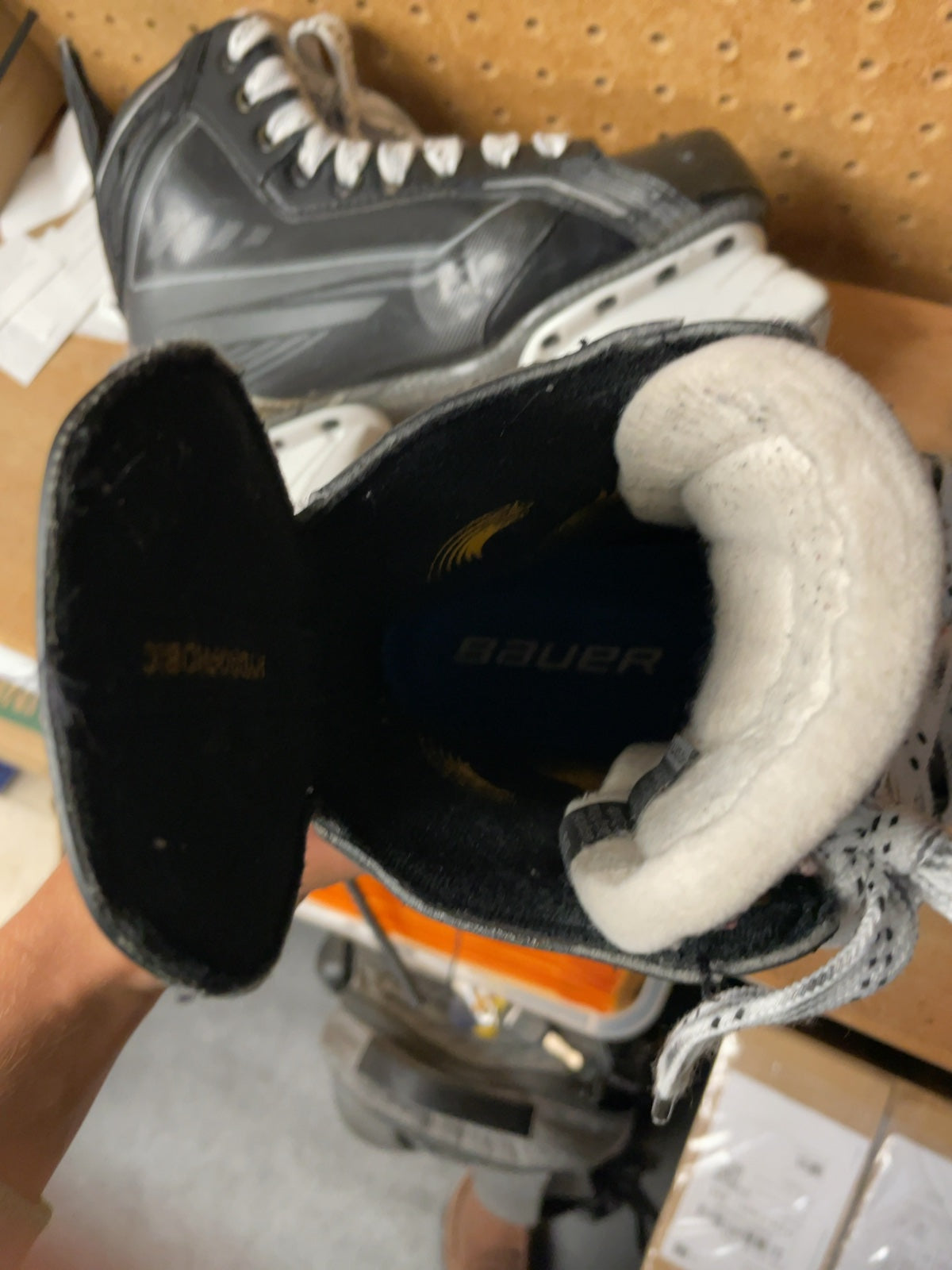 Bauer Supreme LTX Pro Size 5.5 Hockey Skates