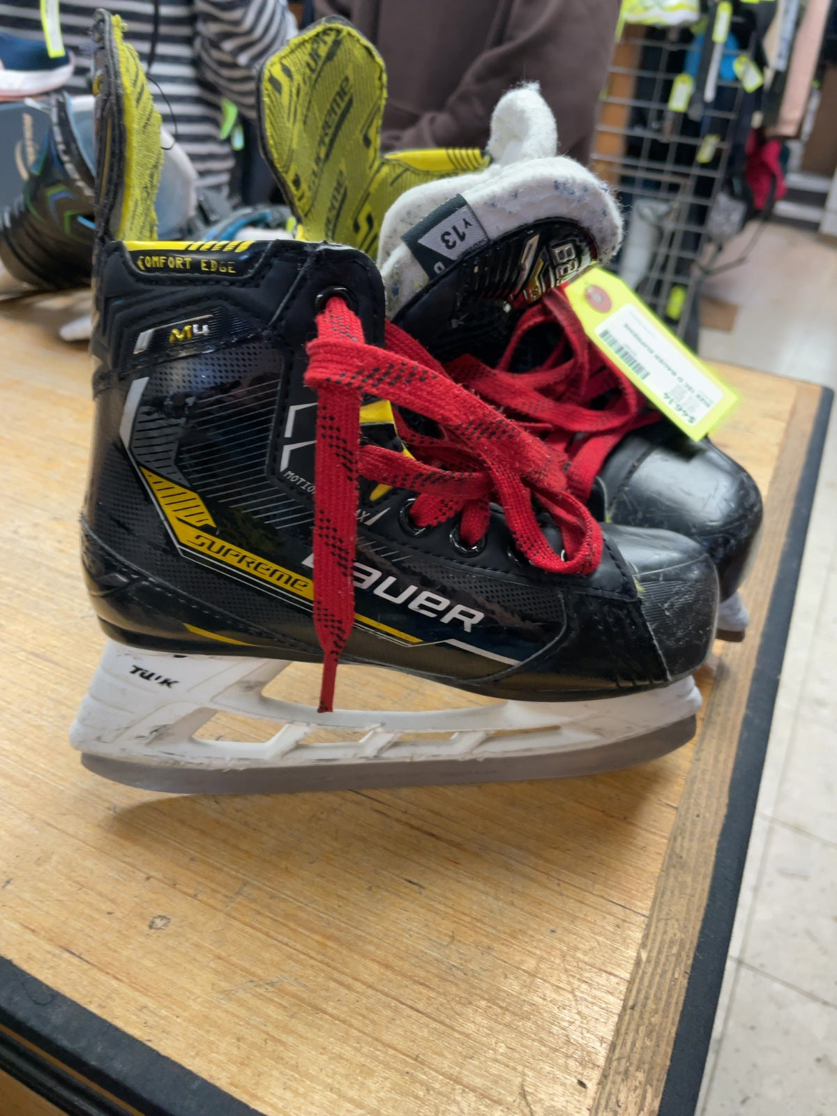 Bauer Supreme M4 Size 13C D Hockey Skates