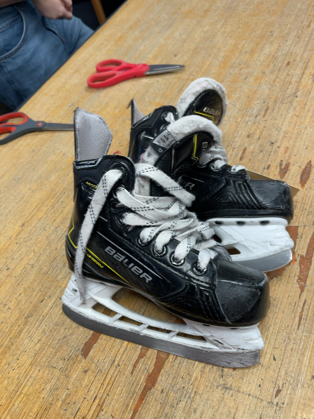 Bauer Supreme Matrix 11.5 D Hockey Skates