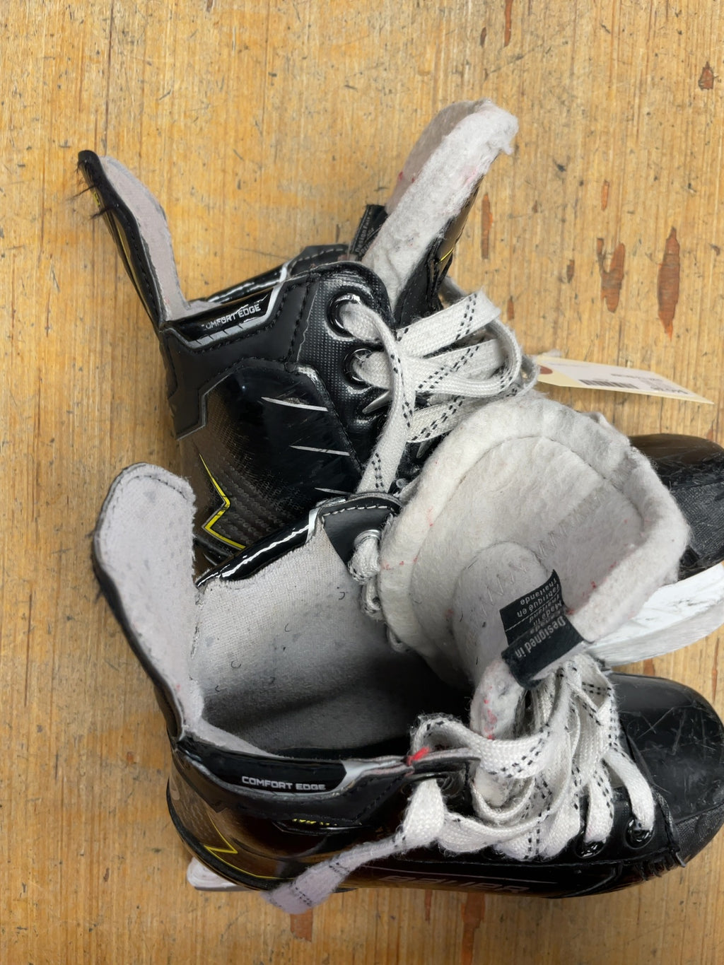 Bauer Supreme Matrix 11.5 D Hockey Skates