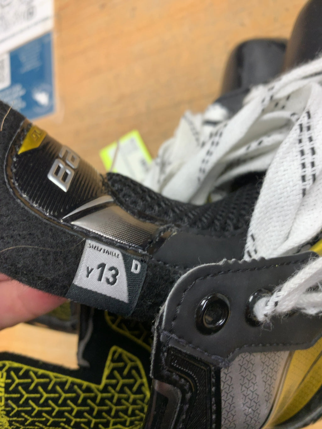 Bauer Supreme Matrix Y13 D Hockey Skates
