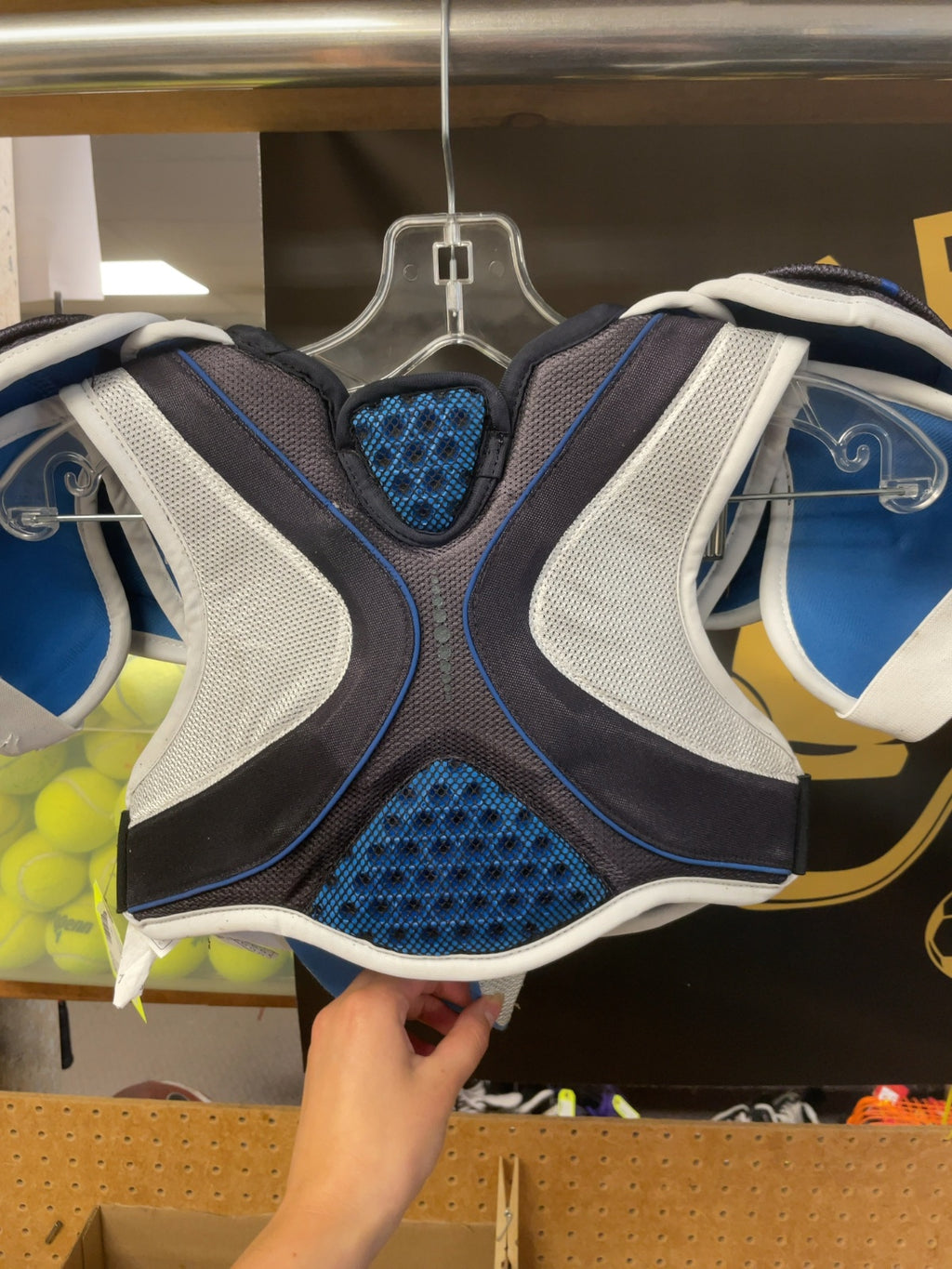 Bauer Supreme ONE.35 Junior Medium Hockey Shoulder Pads