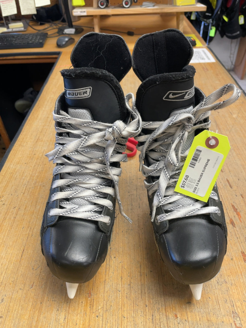 Bauer Supreme One.35 Size 3.5 Hockey Skates