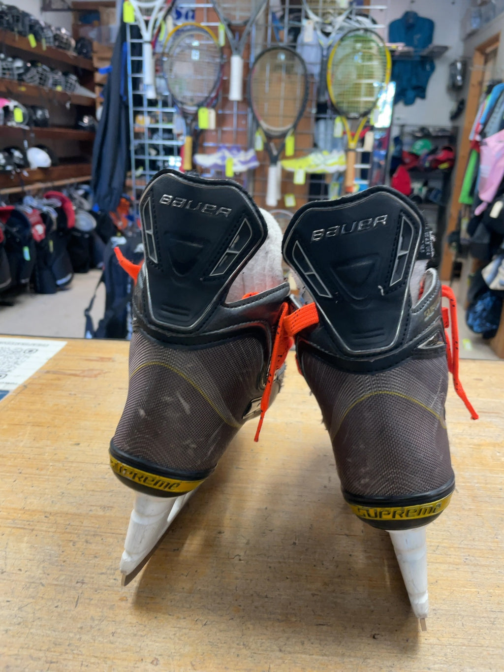 Bauer Supreme One.7 Size 3.5 Hockey Skates with Orange Laces