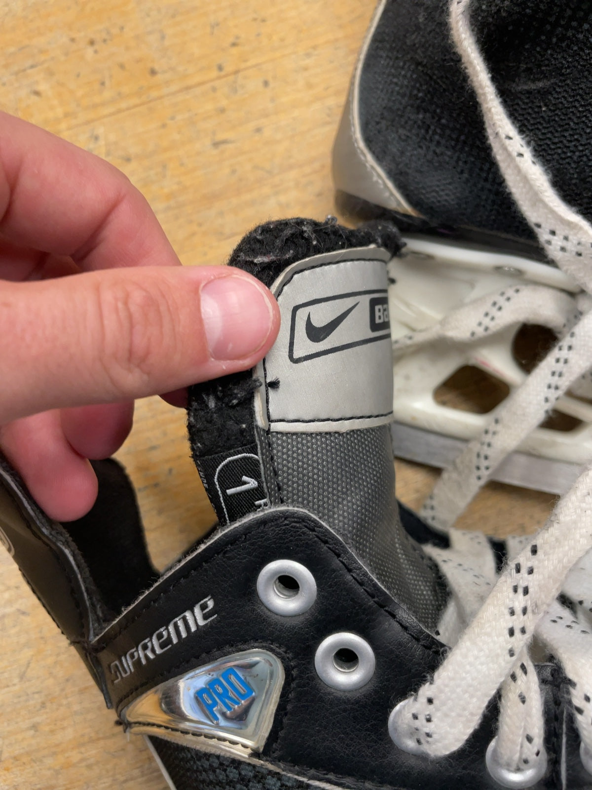Bauer Supreme Pro Size 1 Hockey Skates