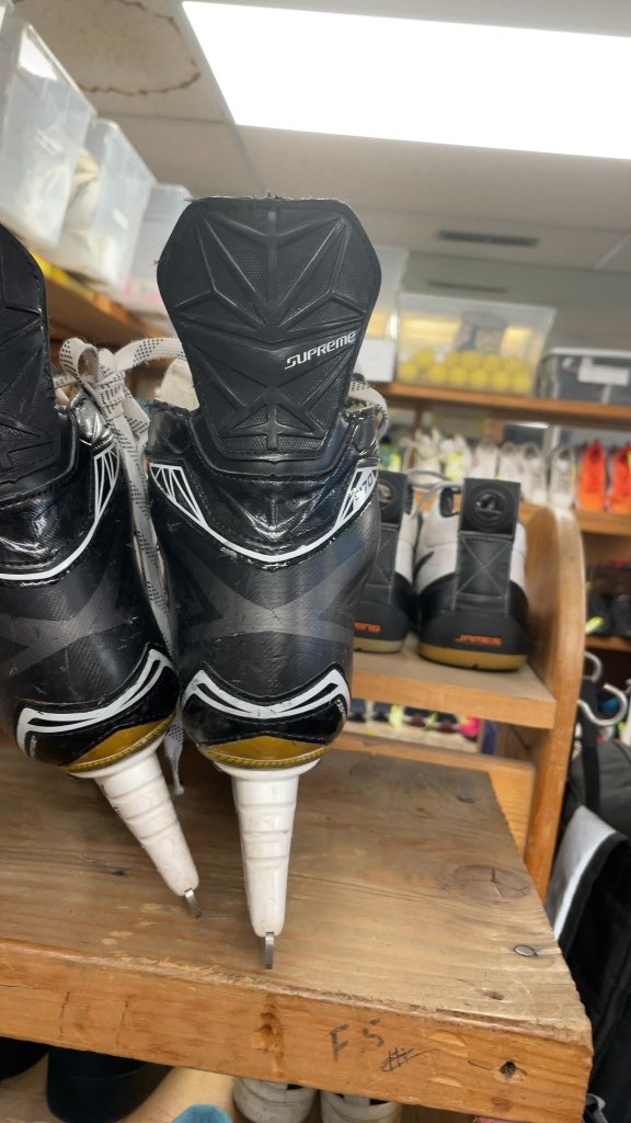 Bauer Supreme S170 Hockey Skates - Size 5