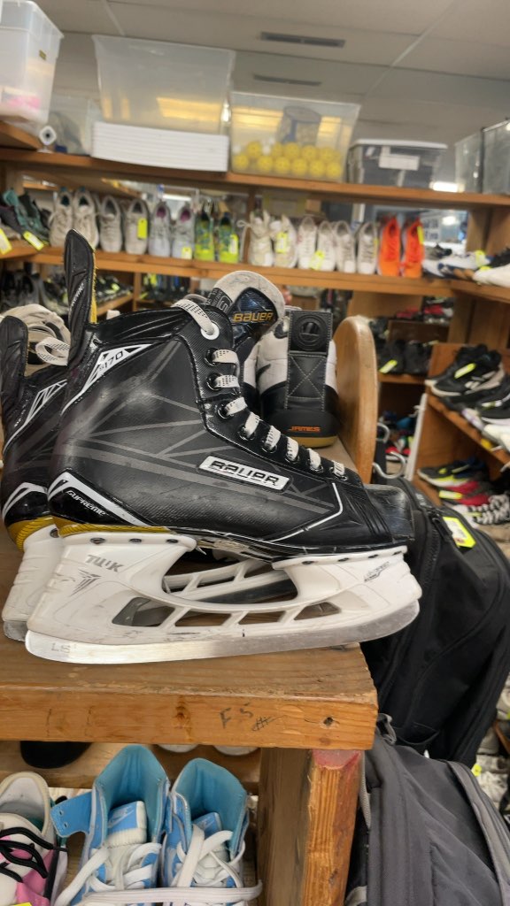 Bauer Supreme S170 Hockey Skates - Size 5