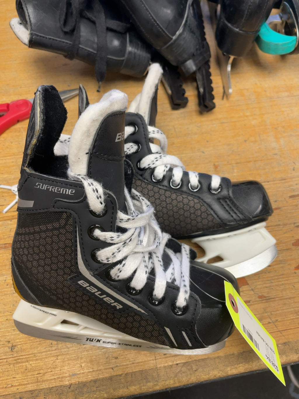 Bauer Supreme Size 10C Hockey Skates