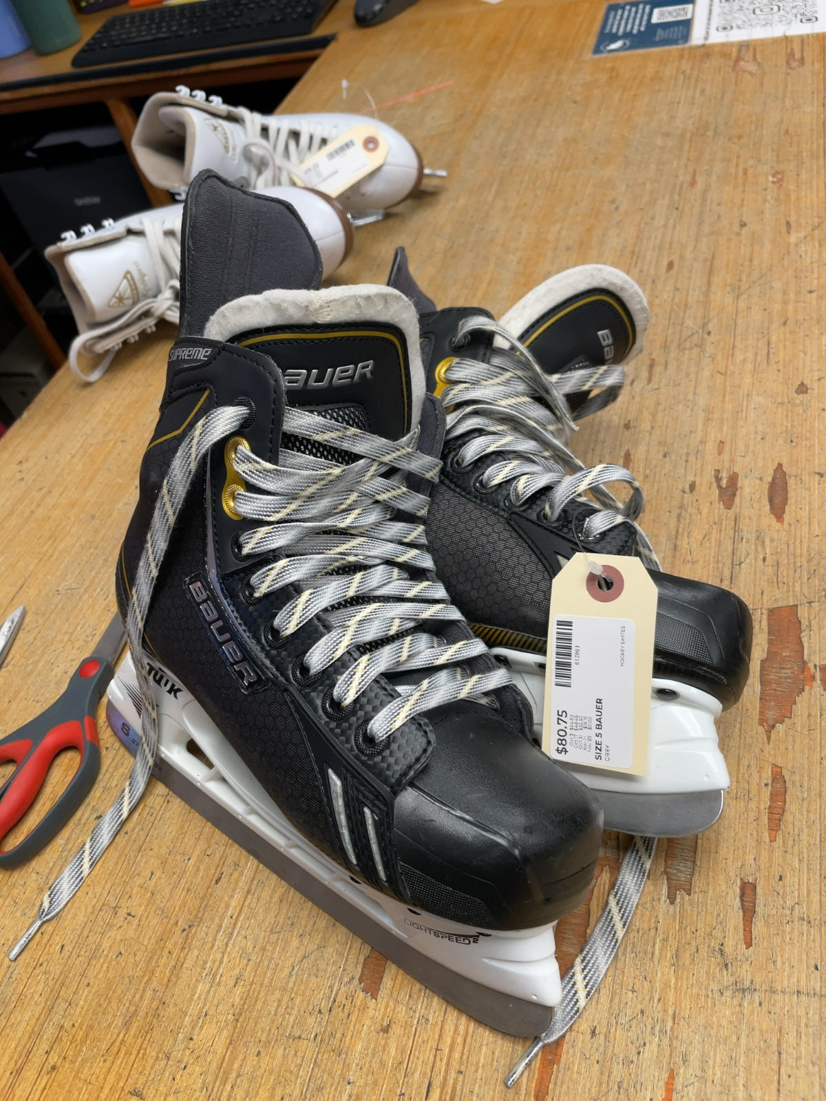 Bauer Supreme Size 5 Hockey Skates