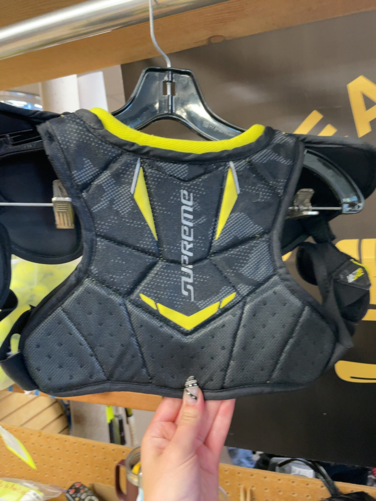 Bauer Supreme Ultra Sonic Youth Large Hockey Shoulder Pads