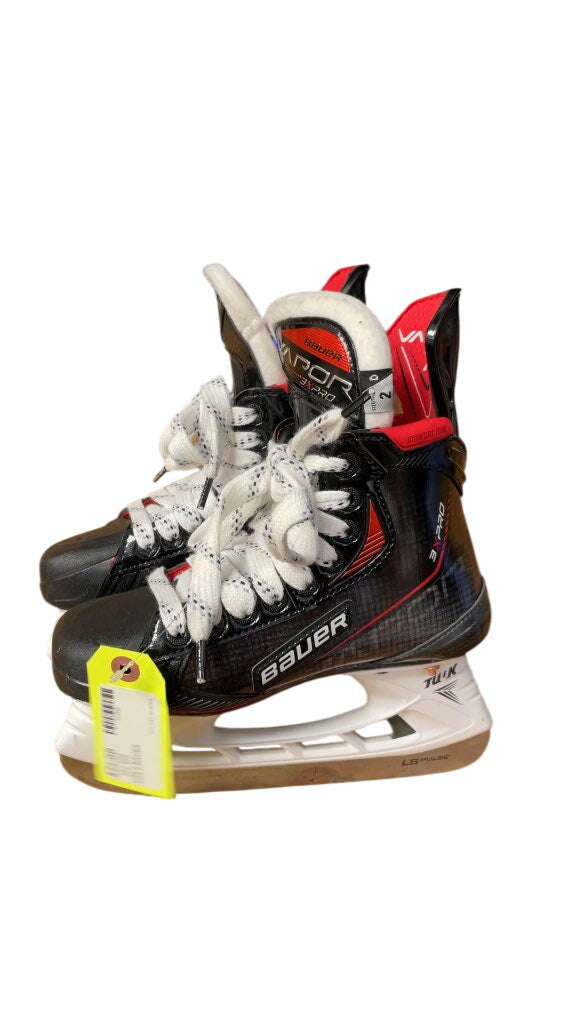 Bauer Vapor 3X Pro Hockey Skates - Size 2
