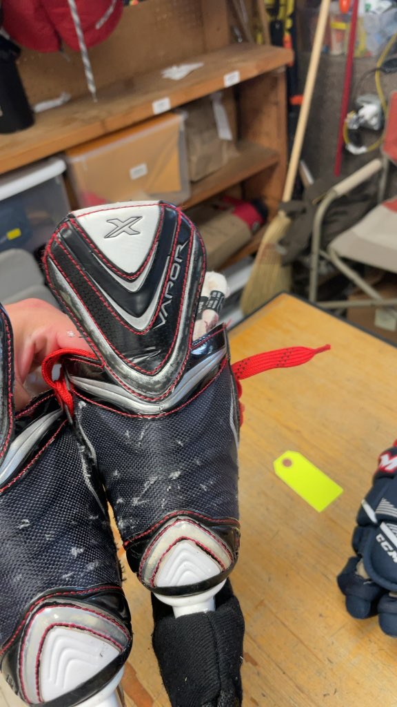 Bauer Vapor Hockey Skates - Size 1